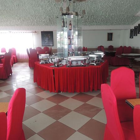 Y Lan Hotell Dalat Eksteriør bilde