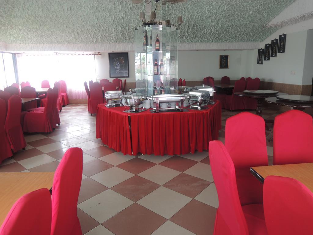 Y Lan Hotell Dalat Eksteriør bilde