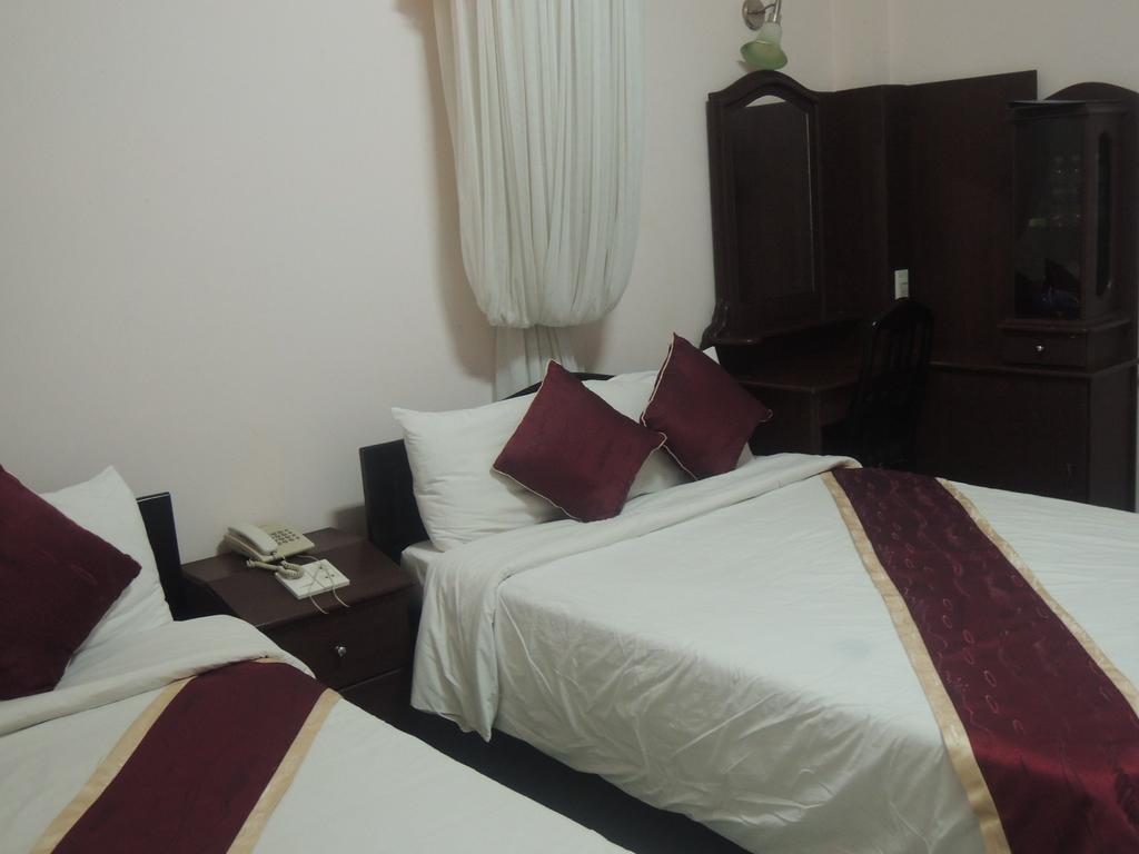 Y Lan Hotell Dalat Eksteriør bilde